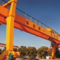 大連門式起重機(jī)